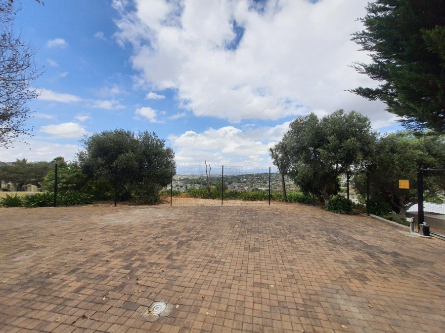 To Let 3 Bedroom Property for Rent in Oude Westhof Western Cape
